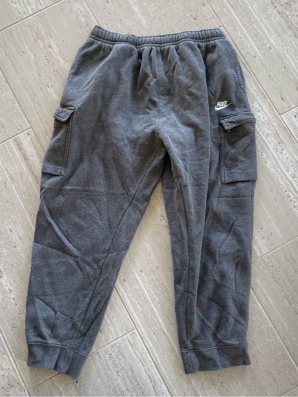 Nike Sportswear Club Fleece Cargo Jogger Pants Charcoal Grey CD3129-071 Mens XL